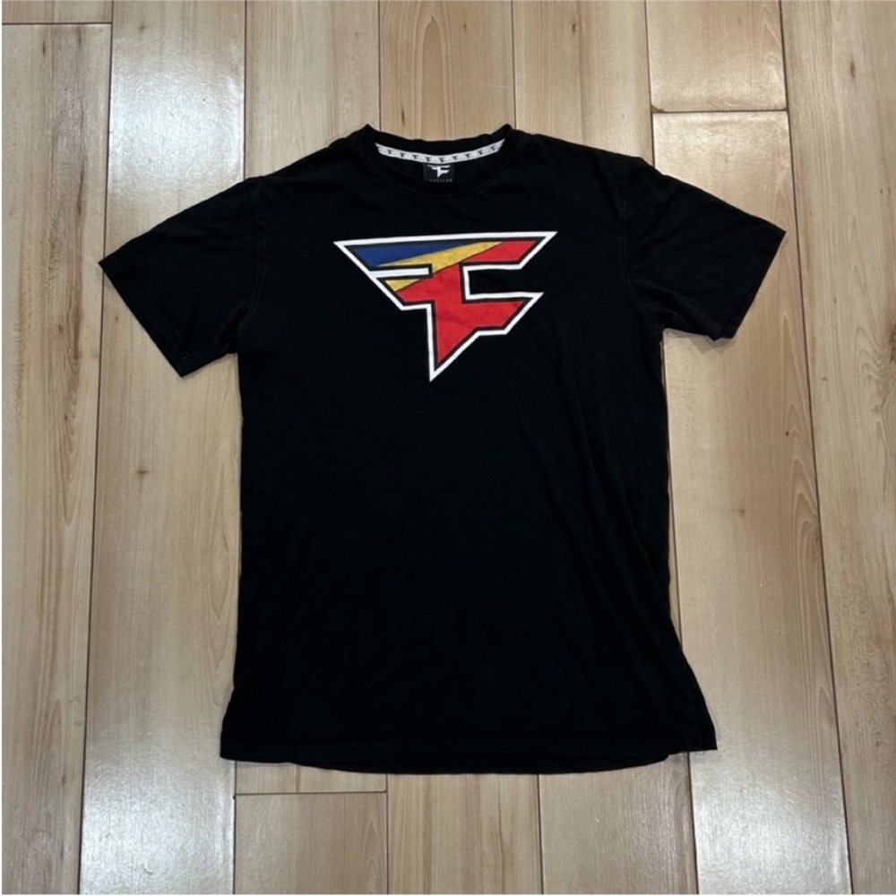 Faze clan shirt